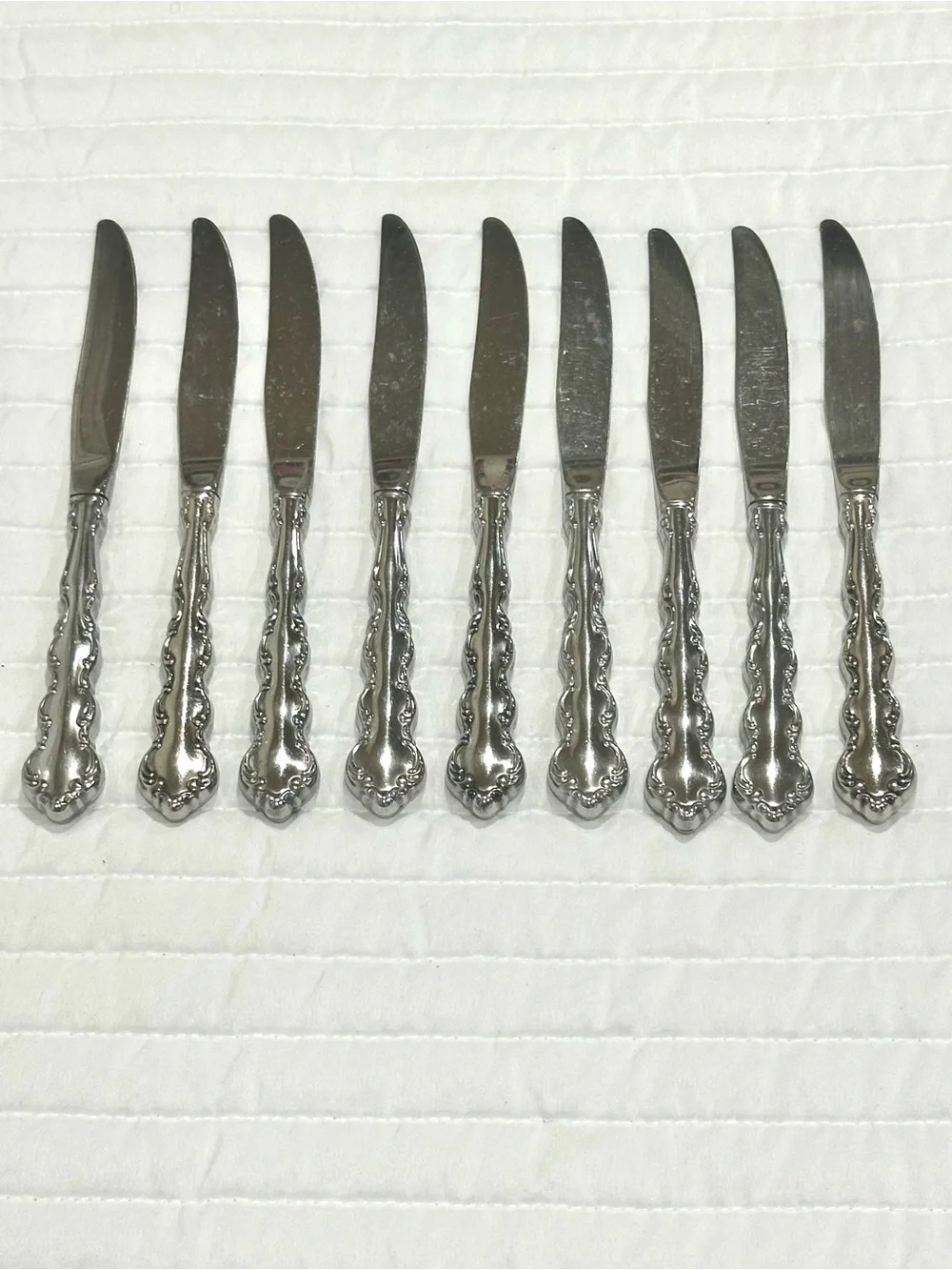 Vintage Oneida Mozart stainless dinner knives